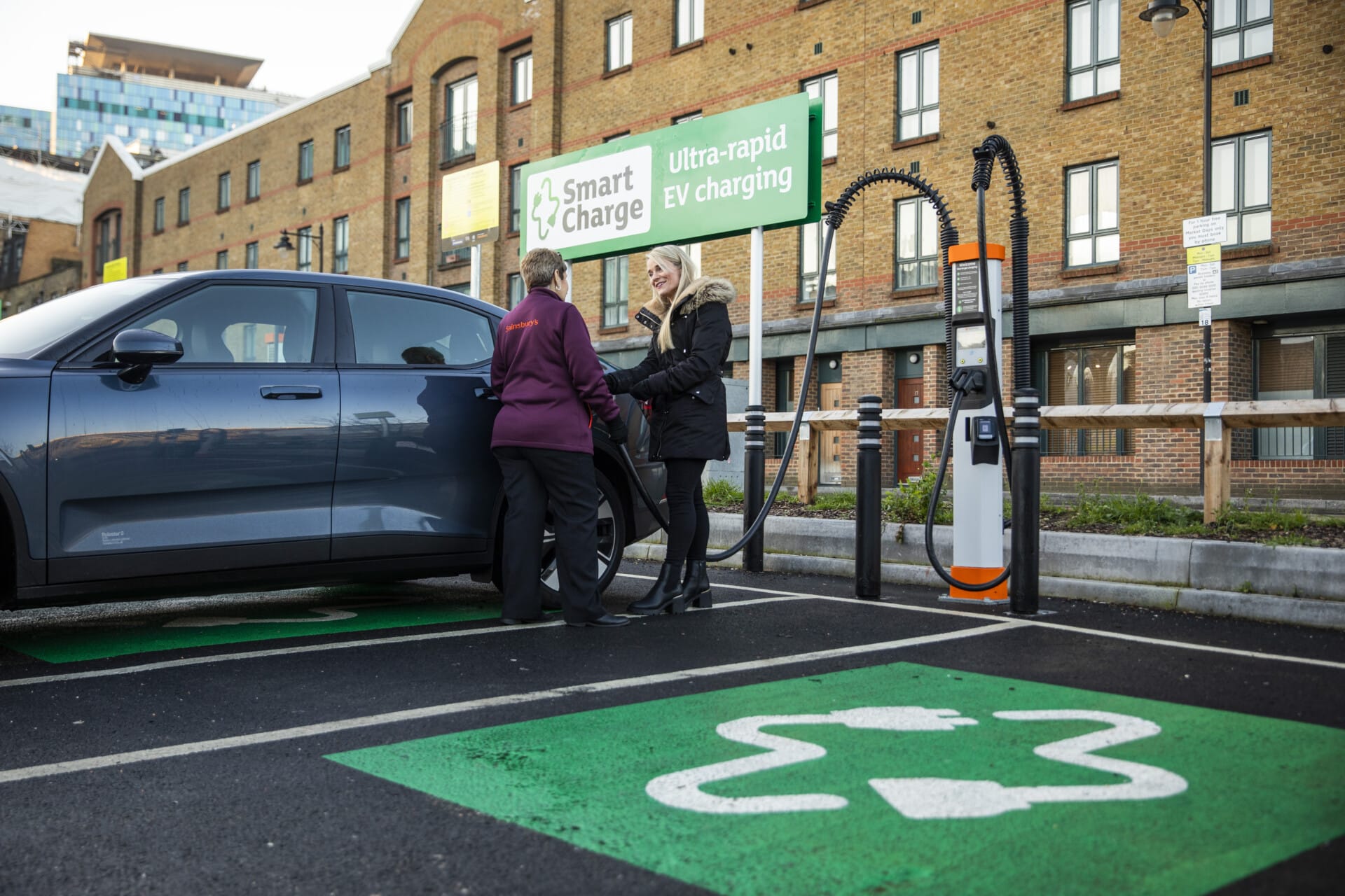 Sainsbury´s Smart Charge hub in Whitechapel
